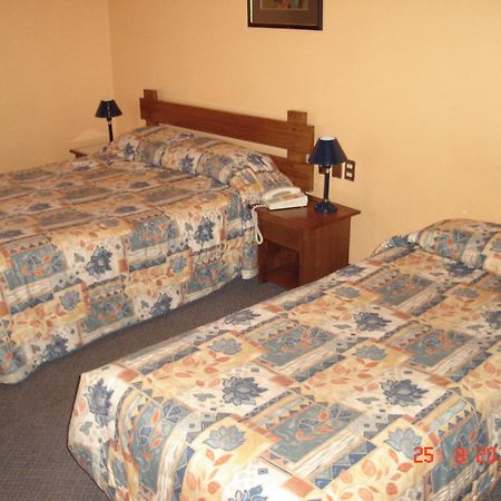 Hotel Alicante Chillán Szoba fotó
