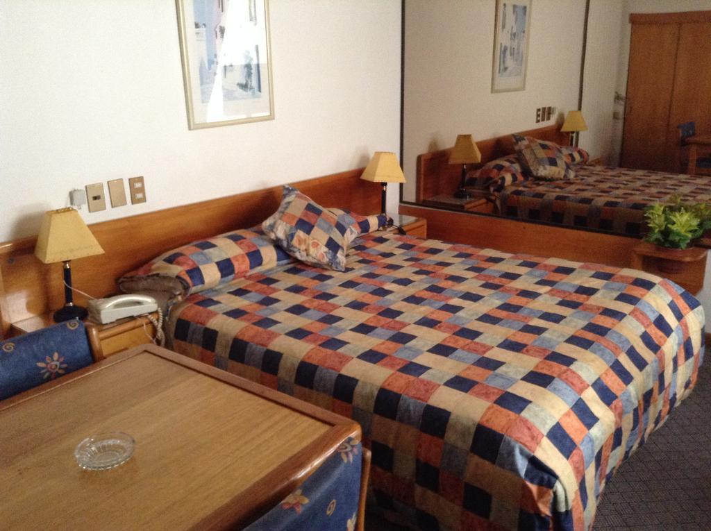 Hotel Alicante Chillán Szoba fotó